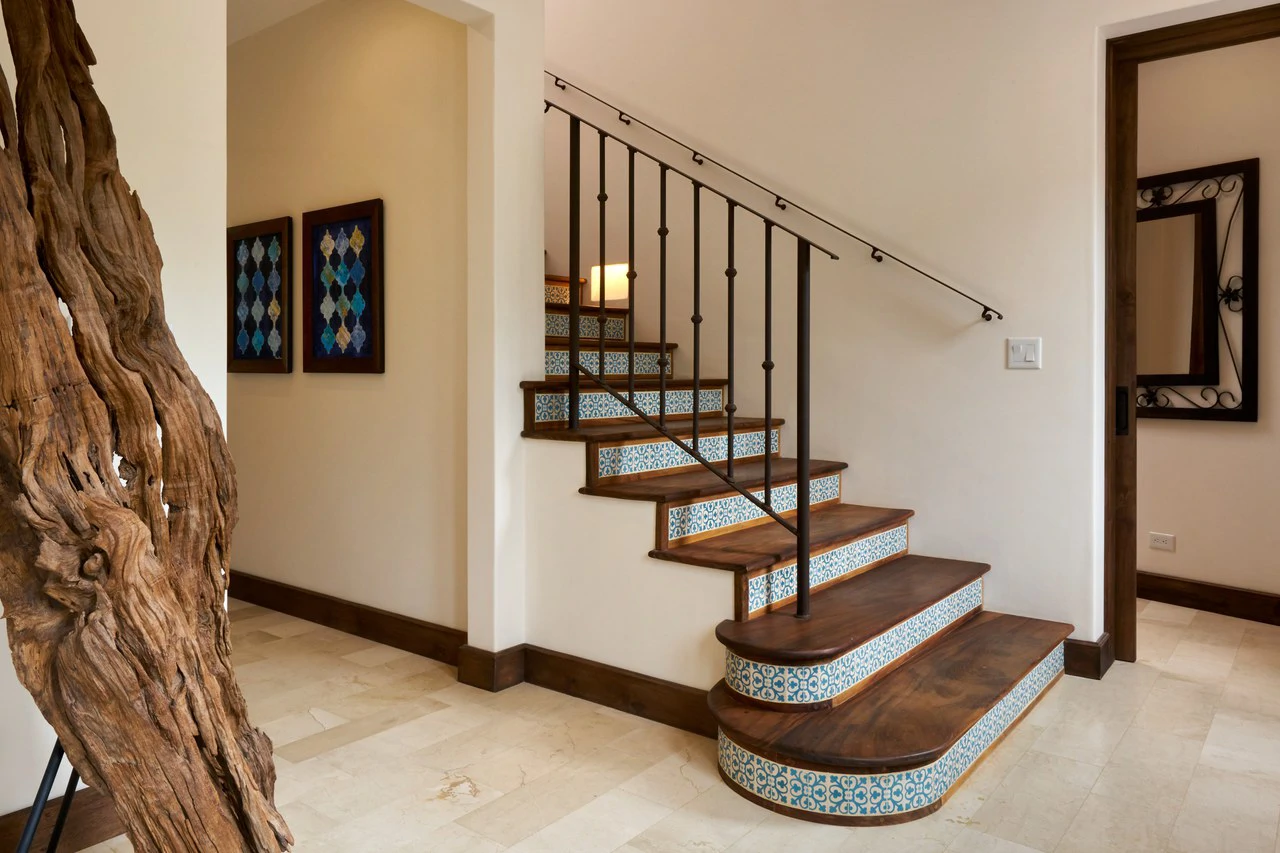 7 Calle La Ronda: Elegant 3-Story Ocean View Hillside Home in Las Catalinas - Gallery image 11
