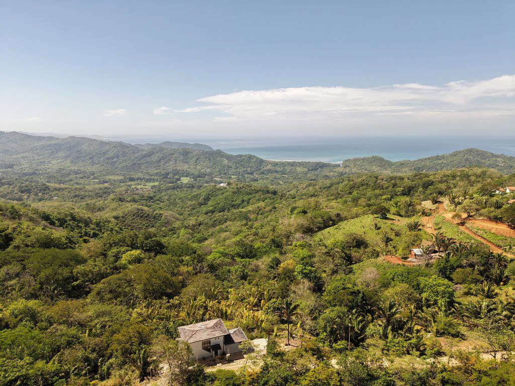 Casa Las Brisas: Ocean View Home with Great Potential Near Playa Carrillo - Gallery image 4