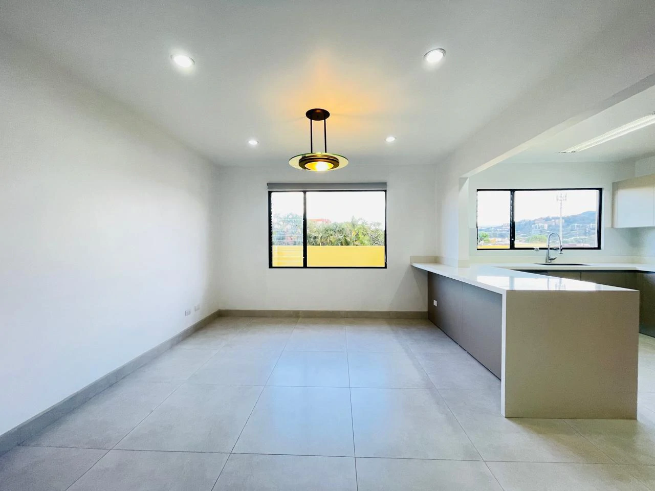3 Bedroom apartament for sale with appliances in Trejos Montealegre Escazu Costa Rica - Gallery image 7