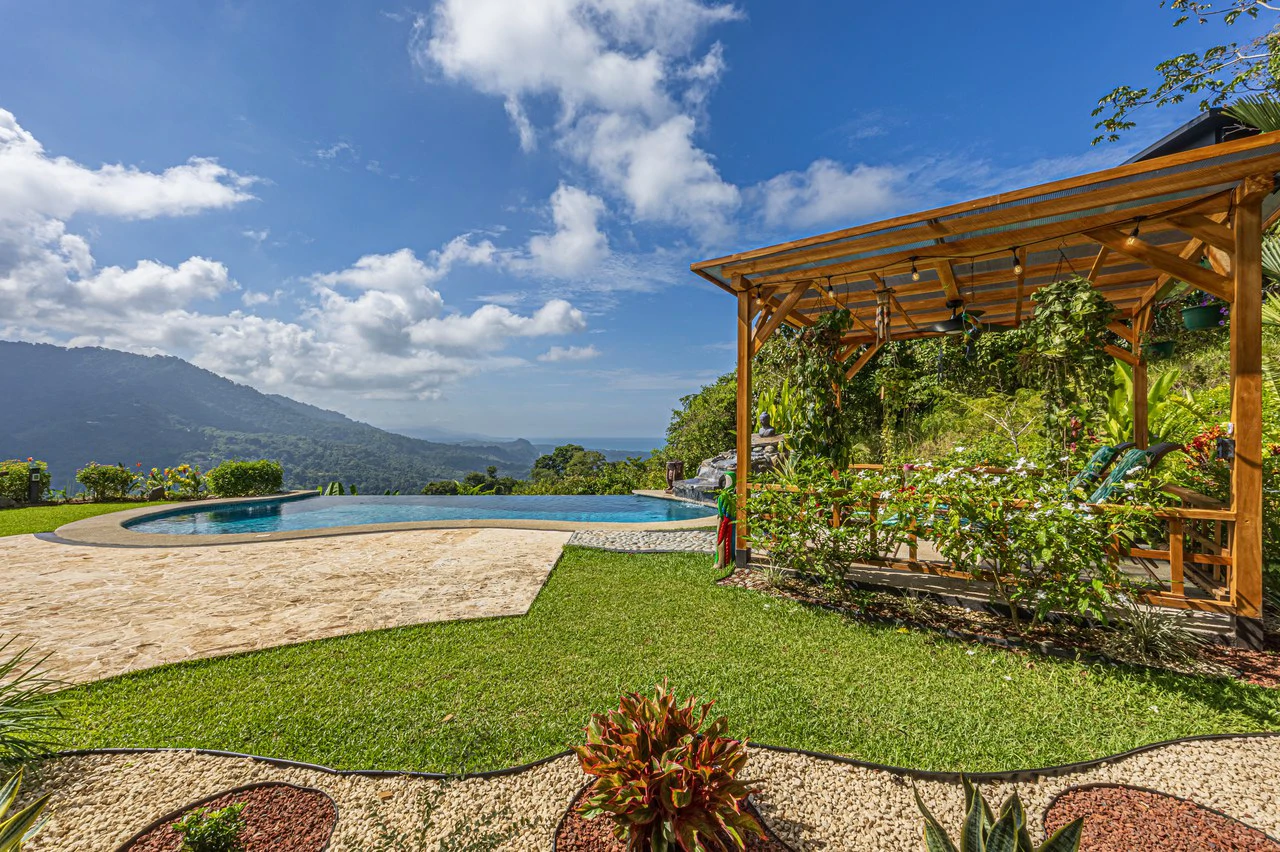 Luxury Ocean View Home with Infinity Pool in Hills of Portalon – Move-In Ready - Gallery image 28