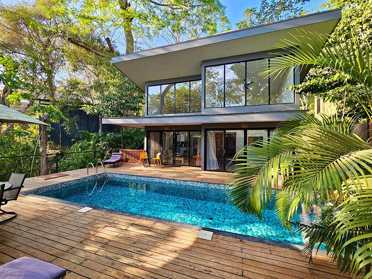 ID 4171: Modern Tropical: Luxury Retreat with Saltwater Pool in Bellevue - Gallery image 29
