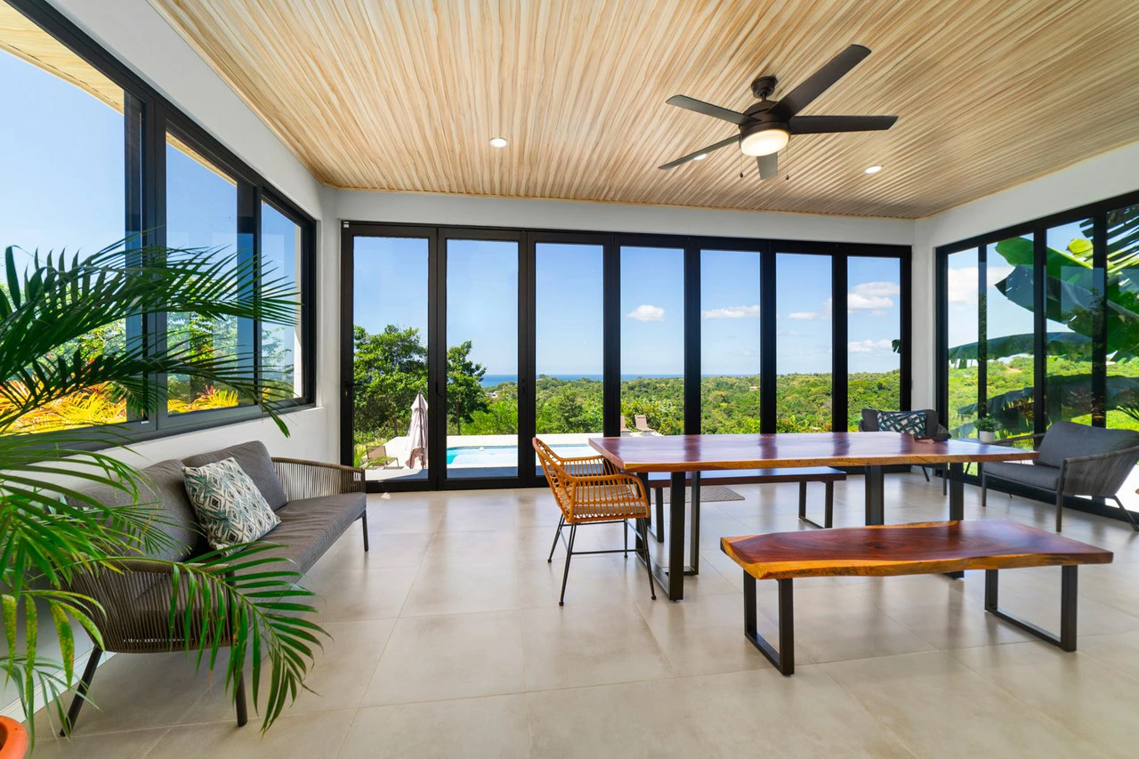 Casa Bella Vista: Brand New Hilltop Ocean View Home - Gallery image 19