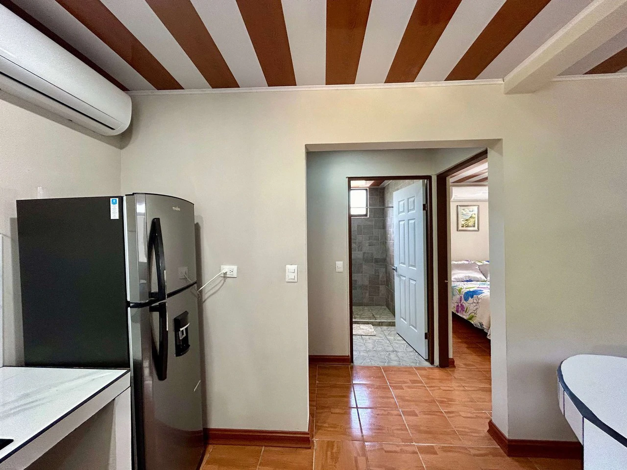 8-Unit Apartment in Bahía, Walking distance to the Beach - Gallery image 17