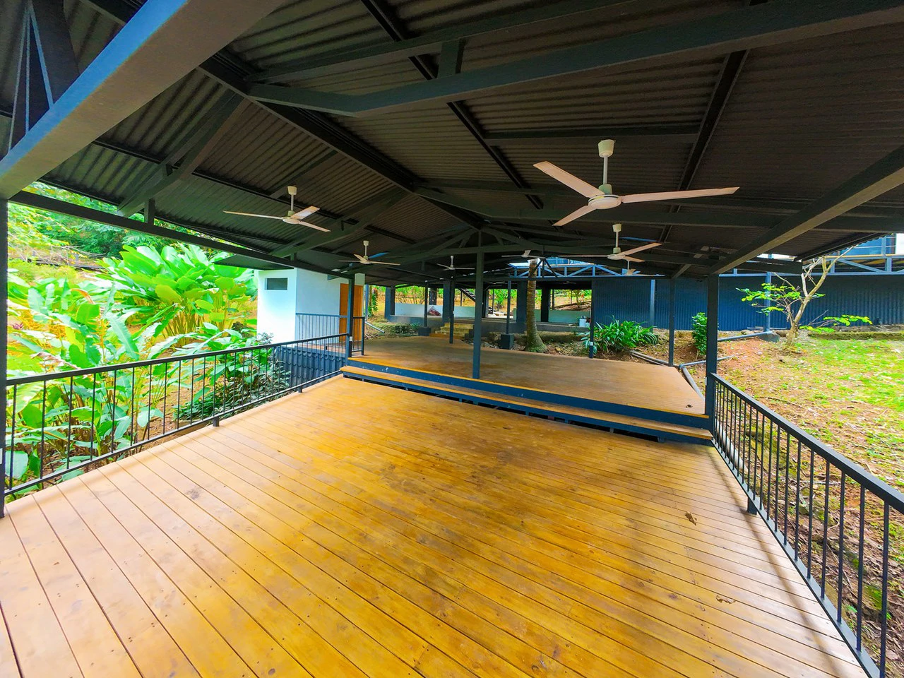 Prime Commercial Opportunity: 10-Bedroom Hotel with Endless Potential in Ojochal - Gallery image 39