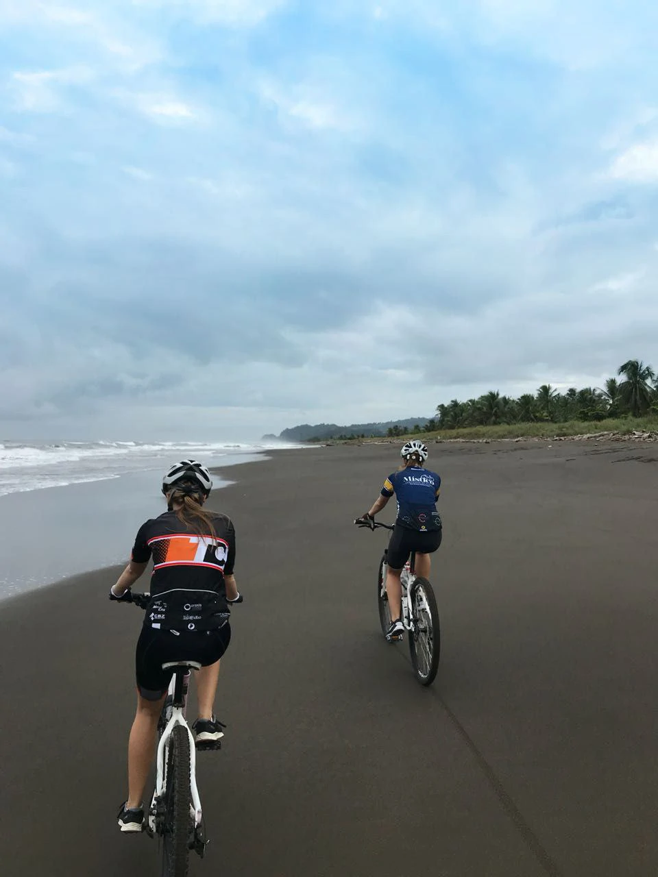 Playa Hermosa Oceanfront Lot 07: Amazing beach front lots for sale in Playa Hermosa in one of the most luxurious and private beach communities in Costa Rica! - Gallery image 52