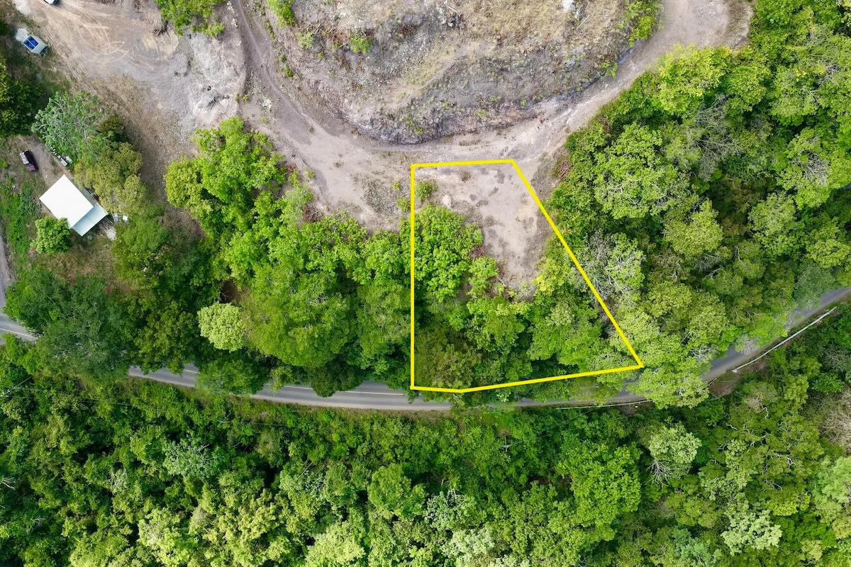 2,045m2 Ocean View Mixed-Use Lot In Playa Grande - photo 2