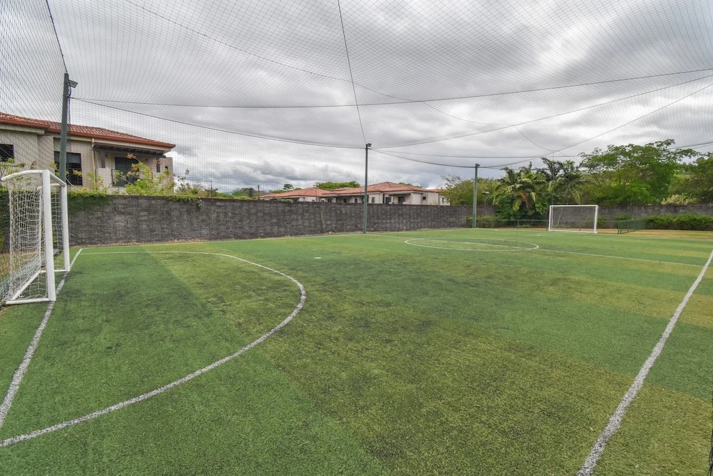 House For Sale in Ciudad Colón - Gallery image 38