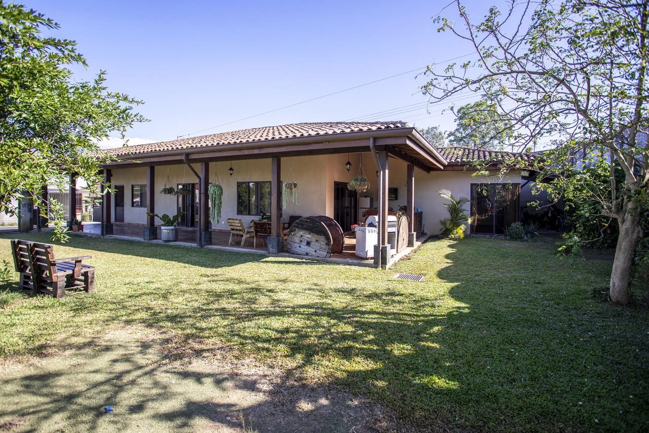 House for sale - Los Angeles, Grecia - Gallery image 8