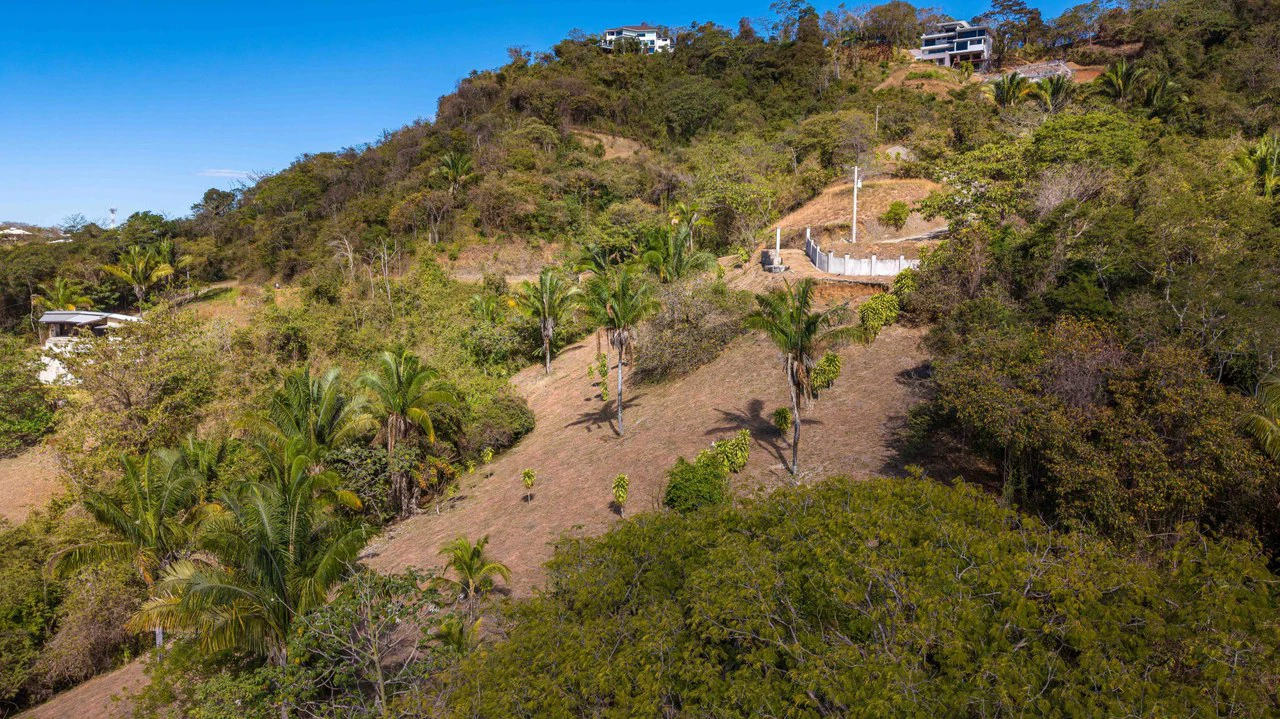 Oceanview Three Parcel Lot in La Reserva - Gallery image 9