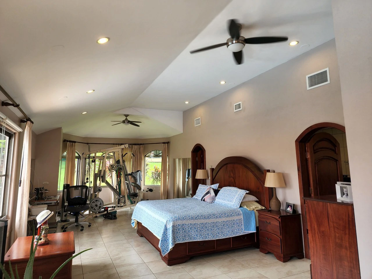 Countryside and Near the Coast House For Sale in Higuito - Gallery image 59