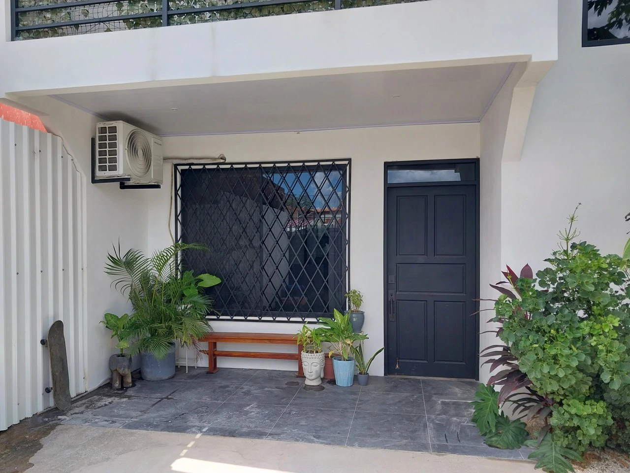 C168: House For Sale in Liberia - Gallery image 3