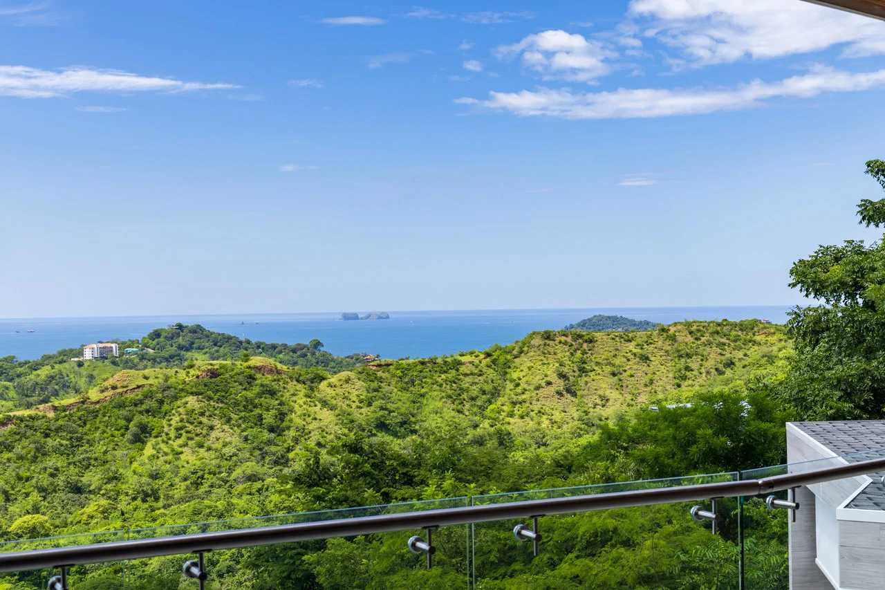 Casa Manta Ray: Indulge in Luxury with Stunning Flamingo Beach Views! - Gallery image 66