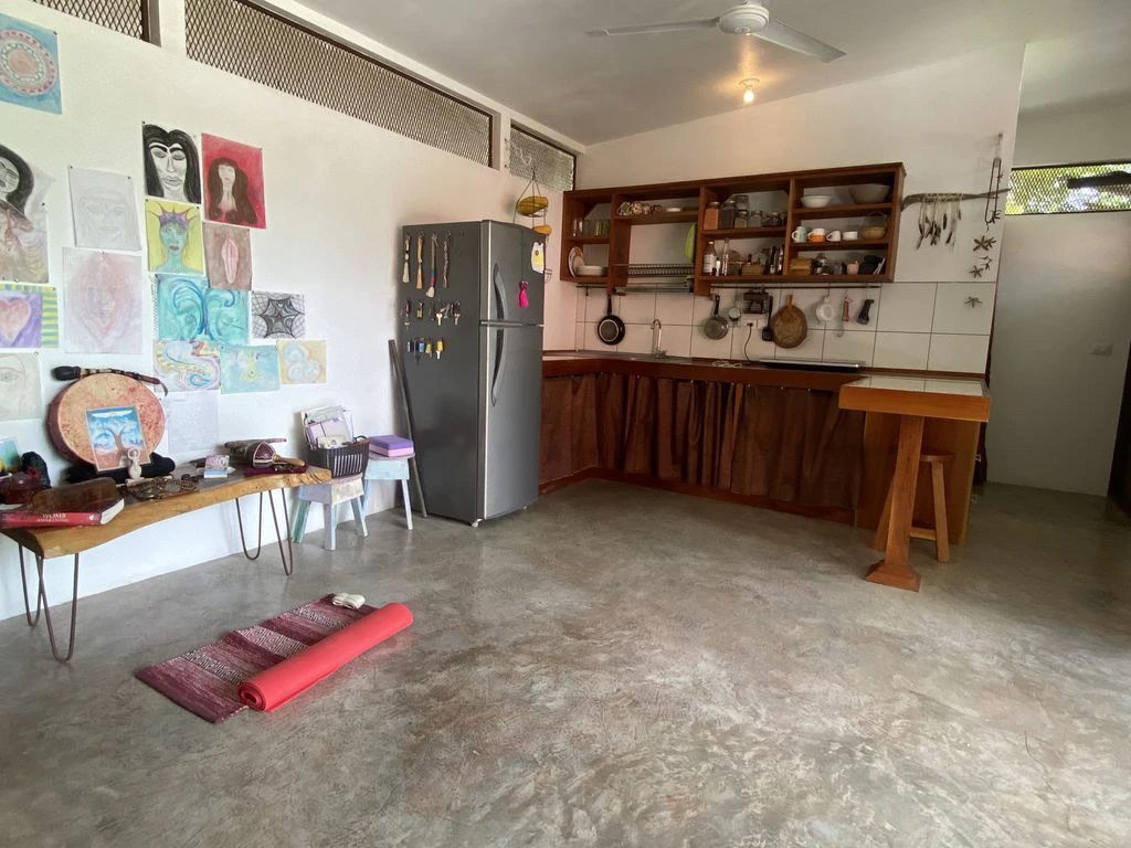Holistic Yoga Retreat: Relaxation, Peace, Balance and Tranquility, Yoga Retreat with 4 Bungalows and 3 Apartments Elevated upon 1.25+ Acres - Gallery image 15