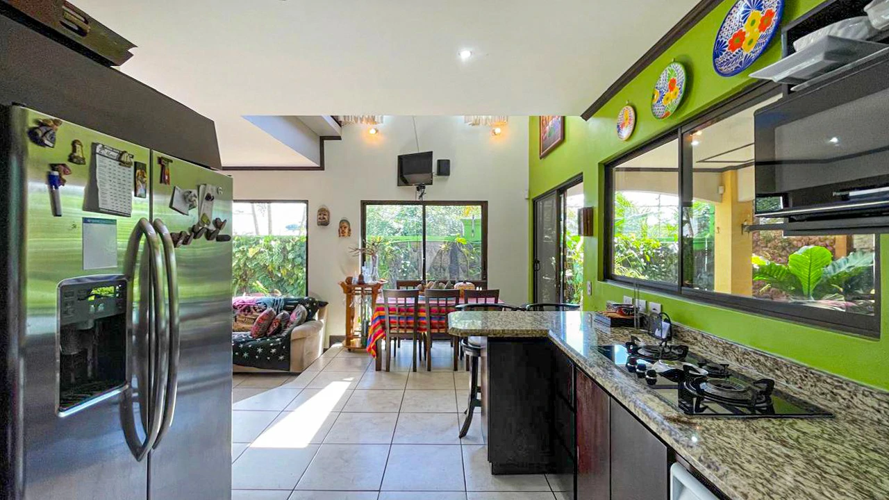 Home for sale or for RENT with furnished -Bosque Alto Condominium- Grecia - Gallery image 10