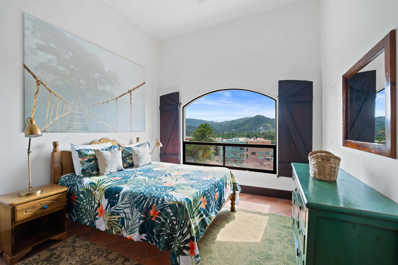 Tres Vistas Marina Real: Stunning 3BR Penthouse with Ocean & Marina Views - Gallery image 9