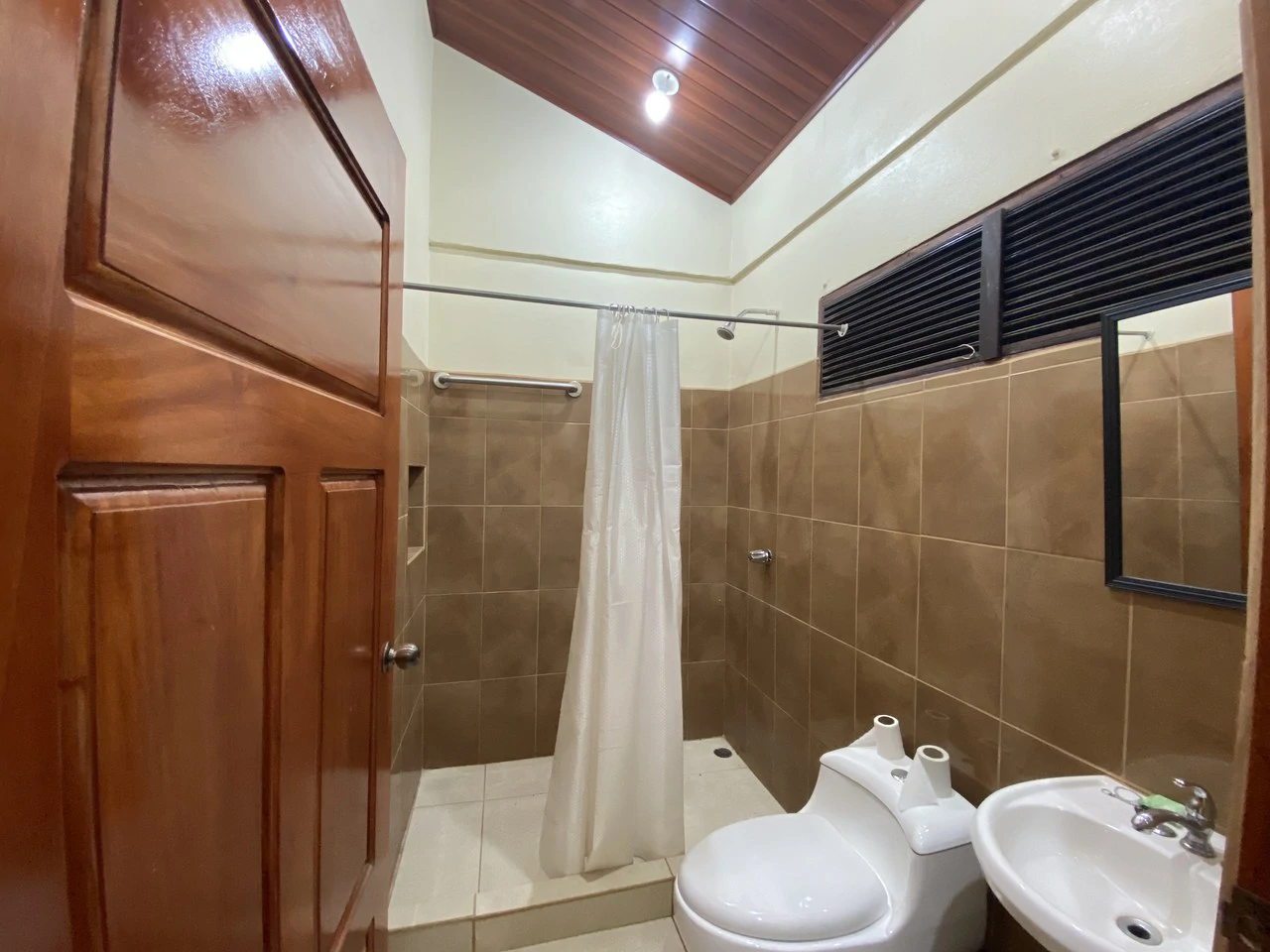 Commercial Property for Sale Investment  with House Pueblo Nuevo Bejuco Guanacaste Costa Rica - Gallery image 12