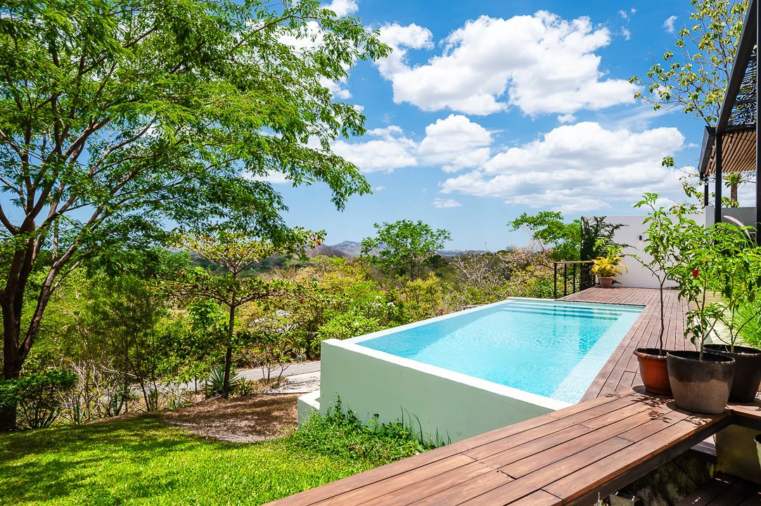 Casa Kalachuchi: Gorgeous Modern Jungle Oasis with Sunset Views in Gated Community - Gallery image 46