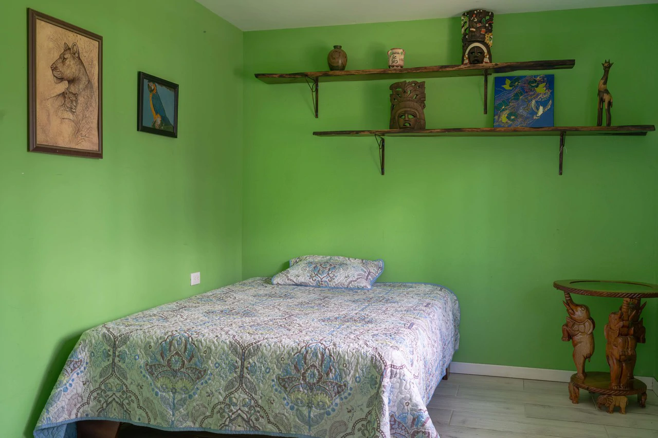 Three home stunning estate close to Quepos: Mountain Property For Sale in Parrita - Gallery image 31