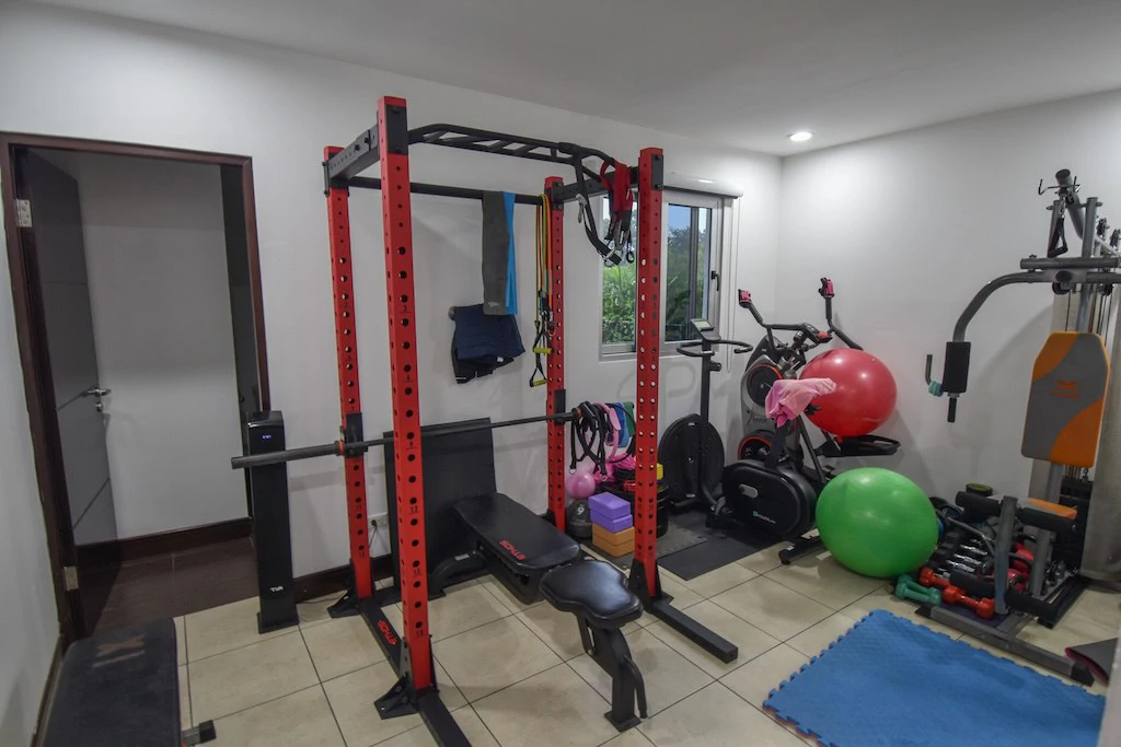 House For Sale in Lindora - Gallery image 11