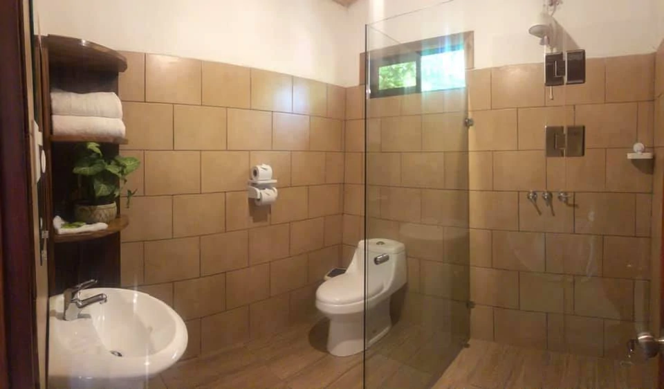 2 Acres with 4 houses Centrally located in Monteverde BV0224: Turn-Key Accommodations Business on 2 Acres Just 5 Minutes from Santa Elena – Surrounded by Nature, Ready to Grow - Gallery image 10