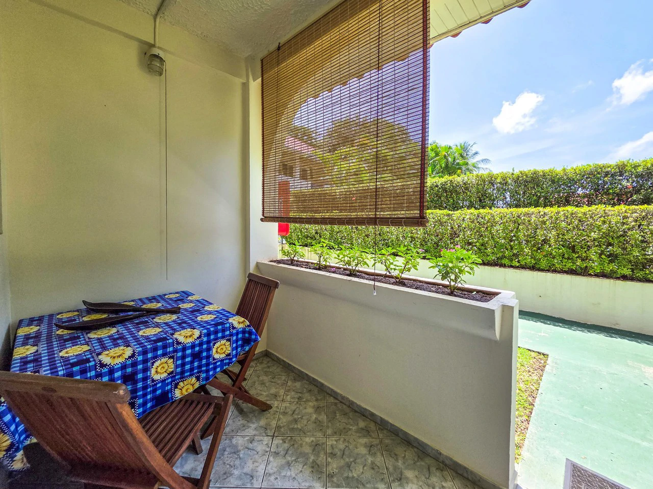 Prime Location 1bed 1bath Condo, Steps From Samara Beach - Gallery image 2