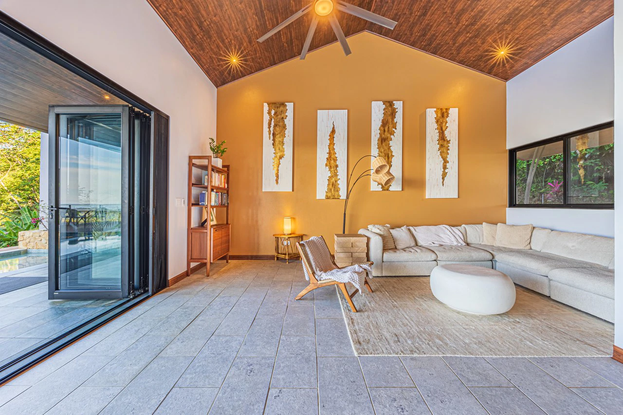 Beautiful Ocean View Casa Espiritu de la Jungla in Ojochal. Excepting Bitcoin!: Mountain House For Sale in Ojochal - Gallery image 34