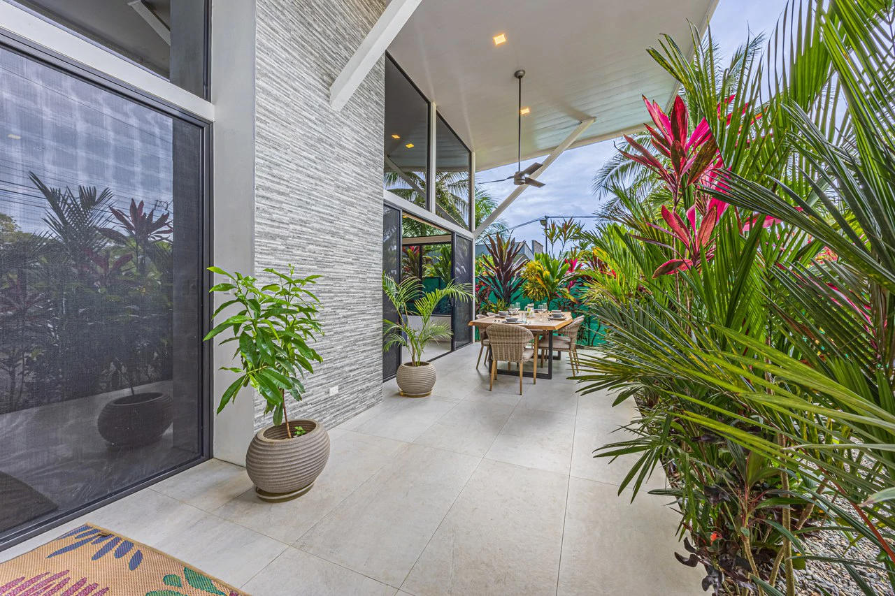 Elegant Tropical Home | 5 Minutes from Marino National Park: Near the Coast House For Sale in Bahía Ballena - Gallery image 62