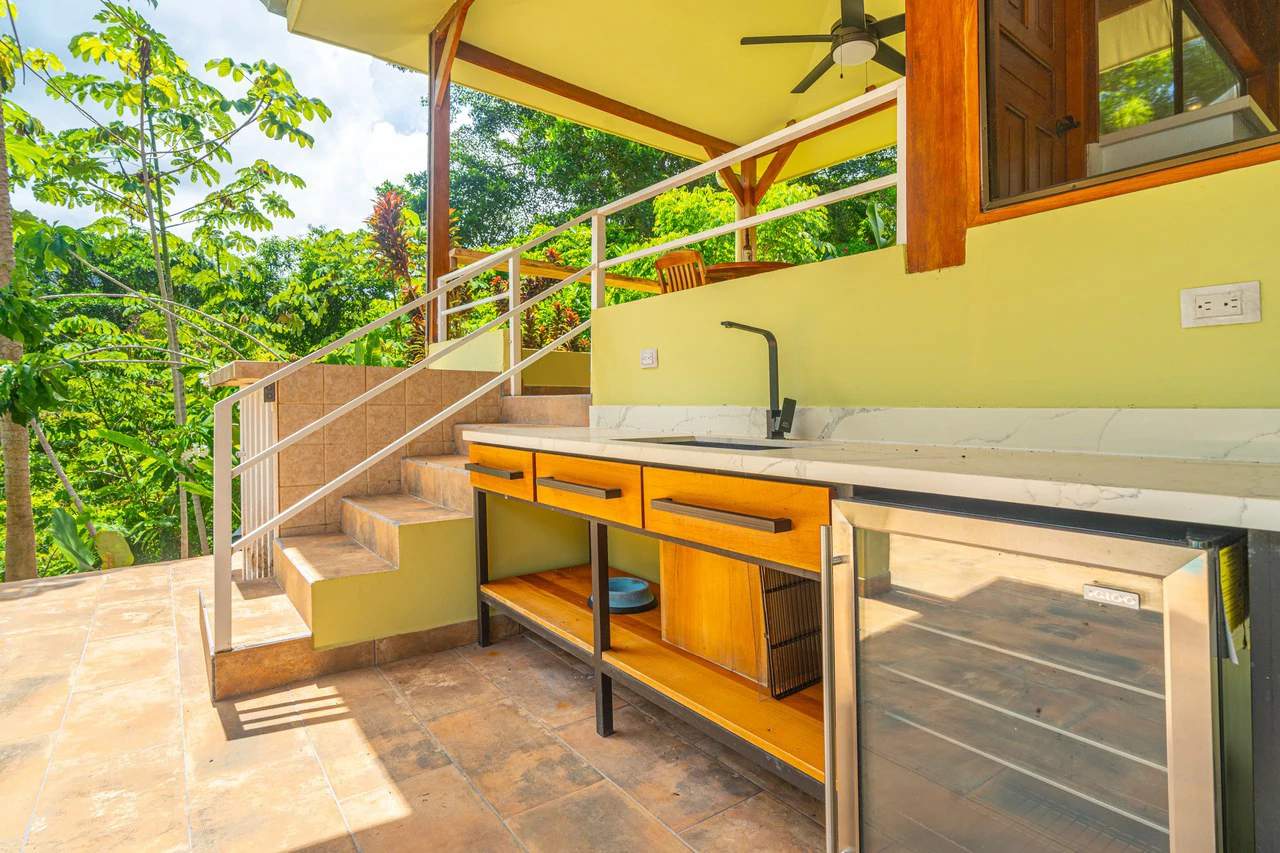 Amazing Mountain View and Ocean View House and Guest House on 4.5 Acres of land in Ojochal - Gallery image 32