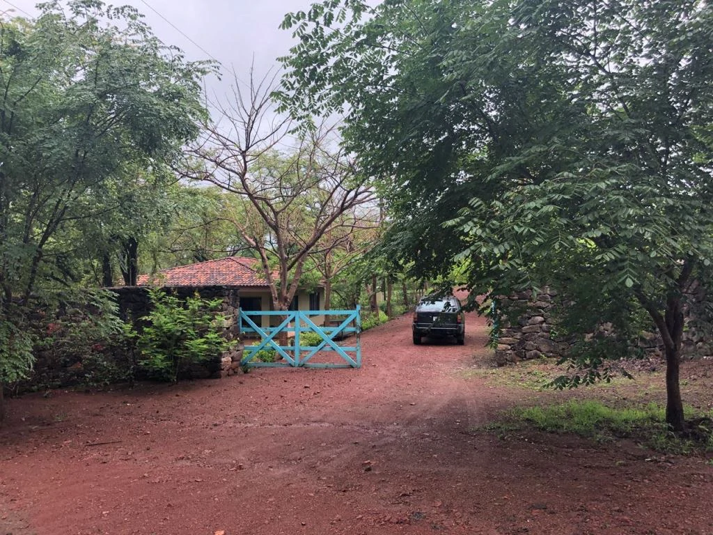 Lot in exclusive Residential, close to Beach Tamarindo