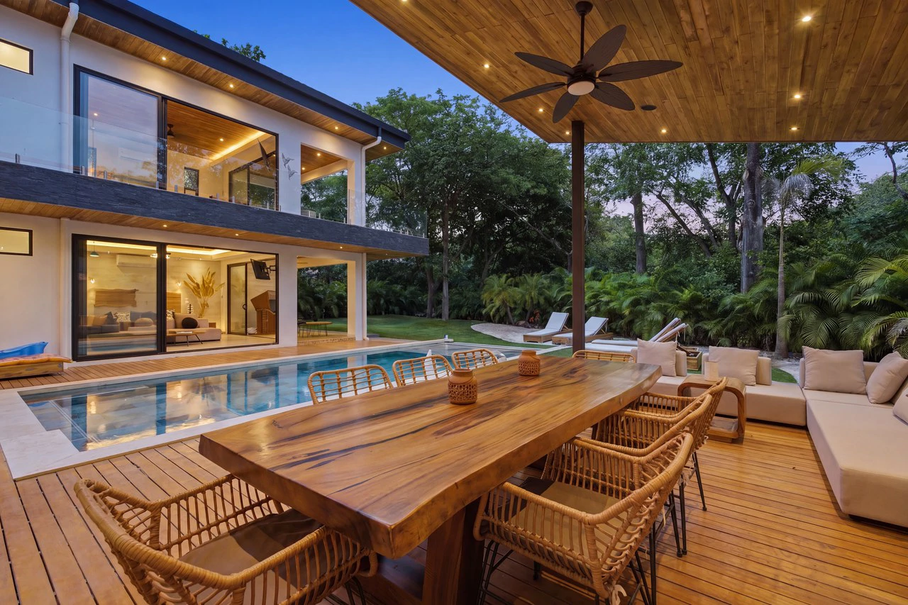 Casa La Ola Perfecta: Luxury 5-Bedroom Home with Pool Near the Beach in Hacienda Pinilla - photo 50