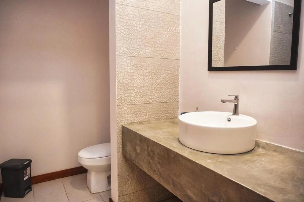 CAPUCHIN 3: Luxurious Manuel Antonio Condo for Sale inside gated community - Gallery image 11