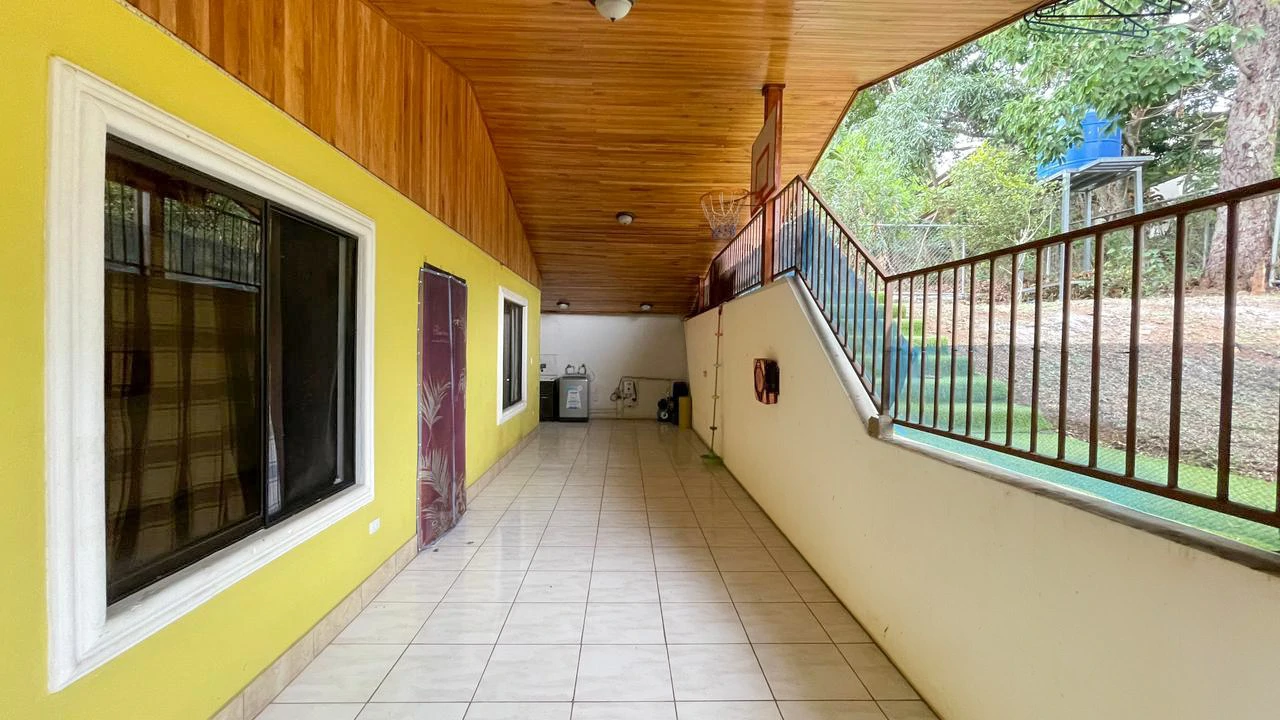 Discover Your New Home in Atenas, Costa Rica: The Best Climate in the World and a Strategic Location - Furnished - Gallery image 15