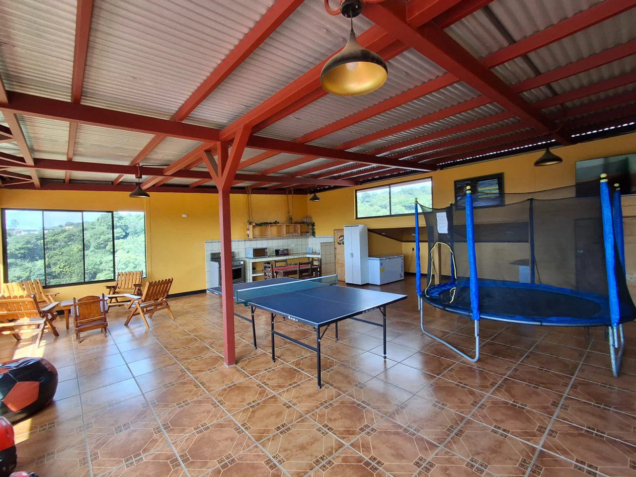 Casa Vista!: 3 level Cityview Hilltop Estate + 27,980m2 - Gallery image 12