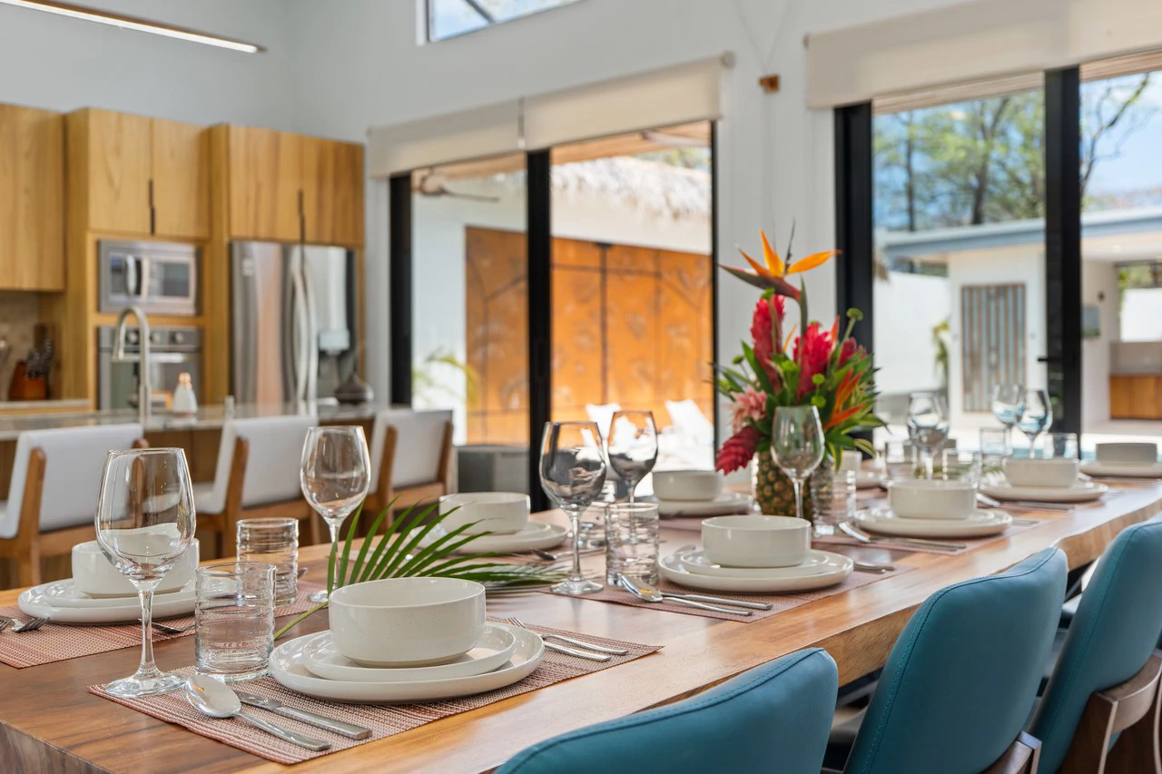 Casa Guacamaya Azul: Fully Furnished Luxury Villa in Playa Grande - photo 18