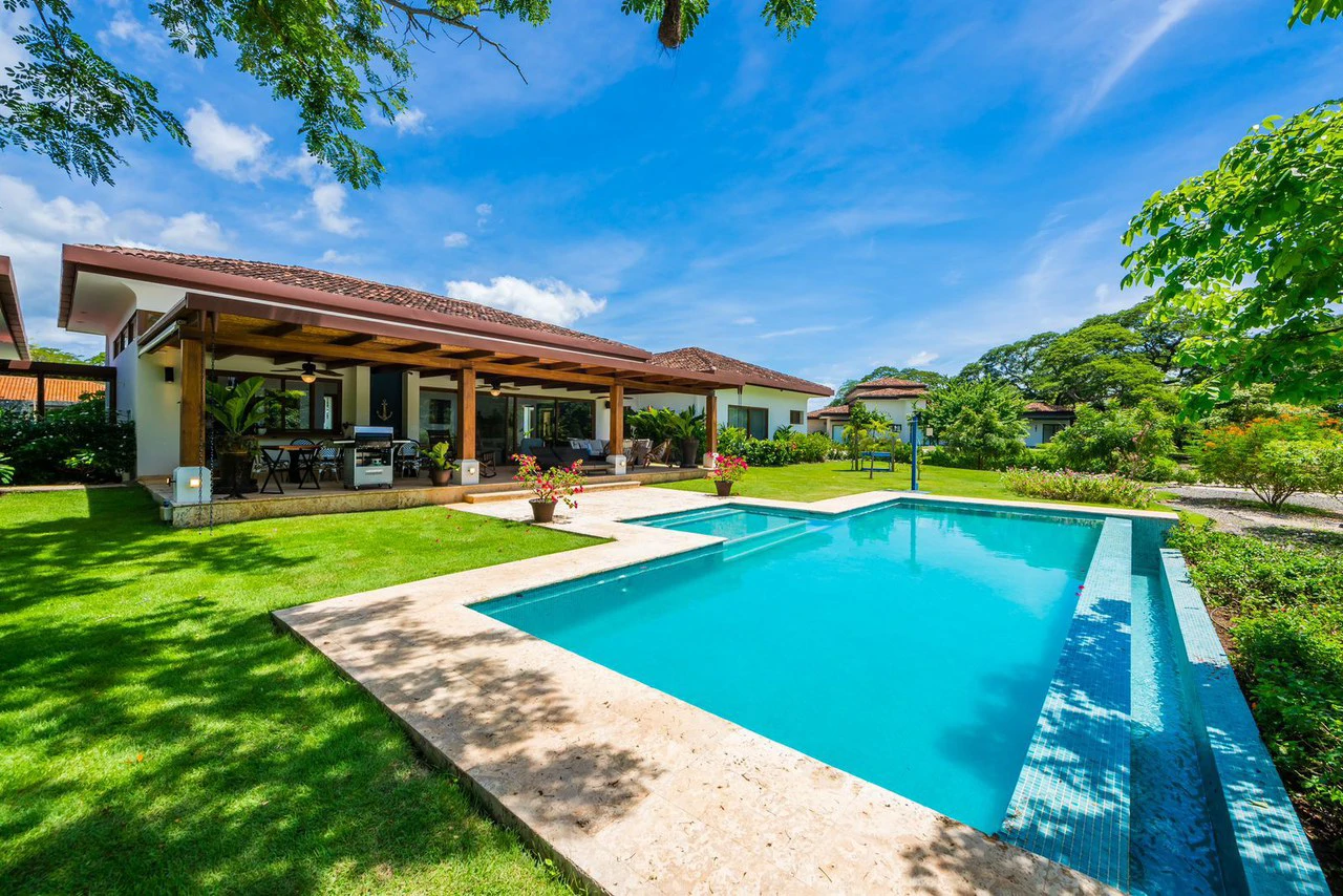 Luxury house for sale in Guanacaste - Gallery image 18