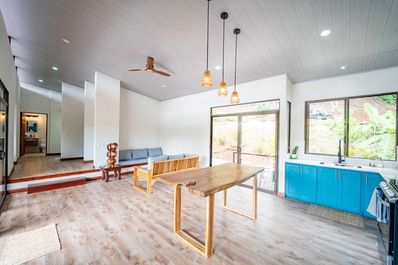 Casa Melina - Modern 3BR Mountain View Home: Mountain House For Sale in Playa Samara - Gallery image 10