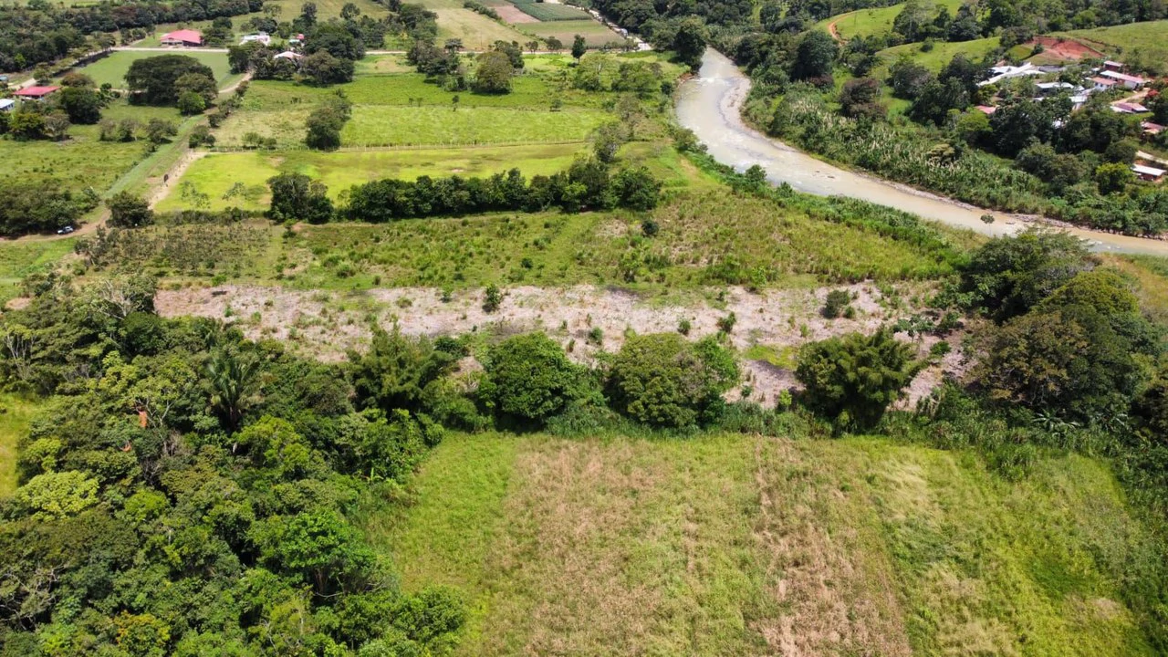 Se vende propiedad de 13494m2 en Rosario Pacuar, Pérez Zeledón.: Countryside Home Construction Site For Sale in El Rosario de Pacuar - Gallery image 18
