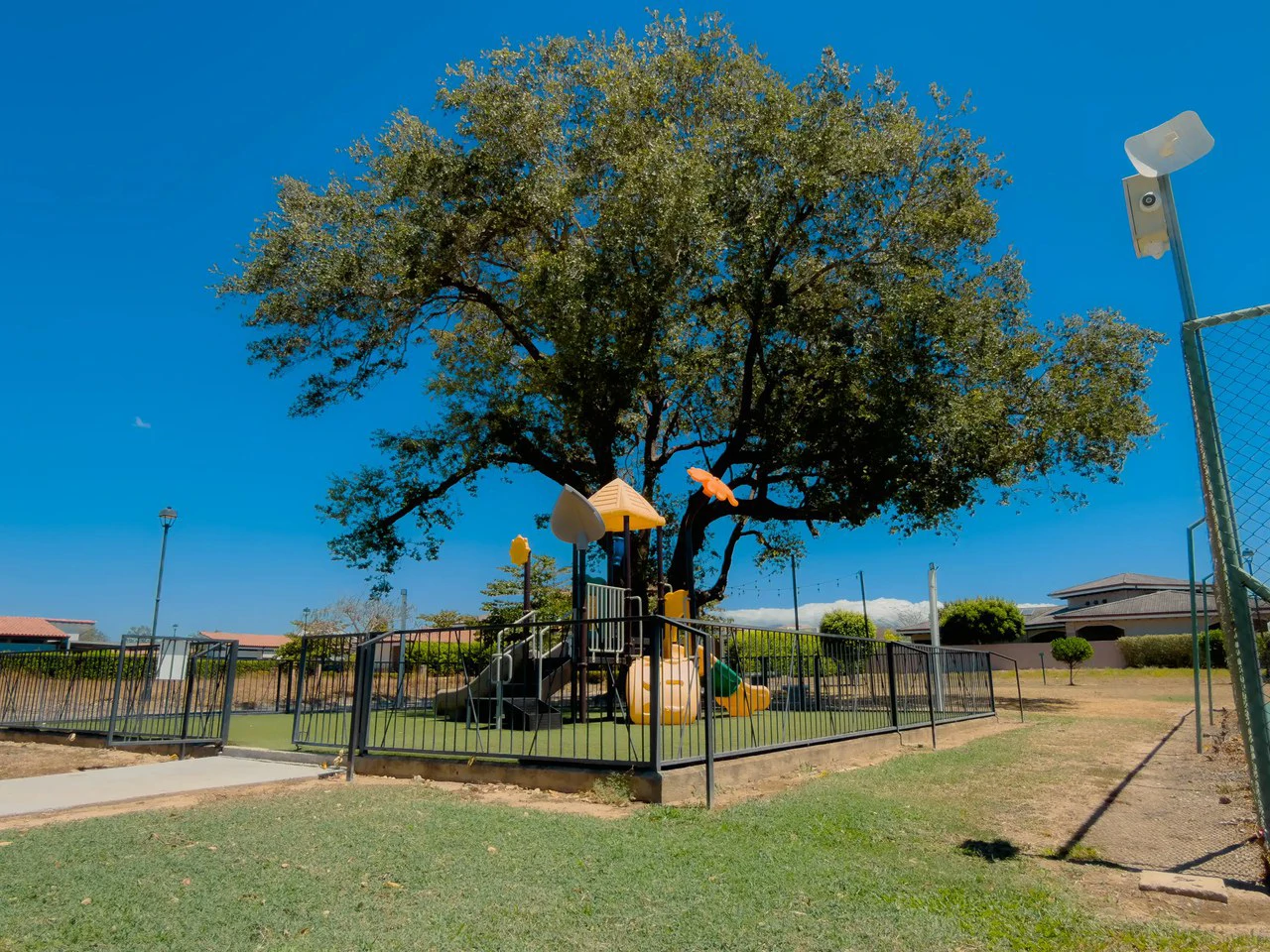 House for sale un gated community in Liberia Guanacaste - Gallery image 25