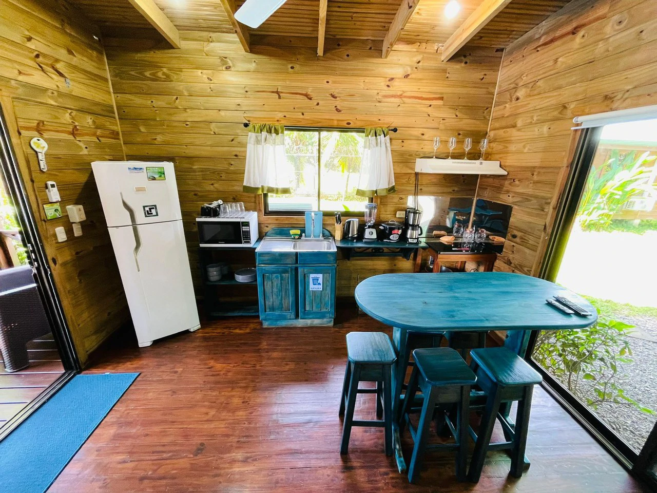 Cabin Rentals: Turnkey Investment Property - Gallery image 12