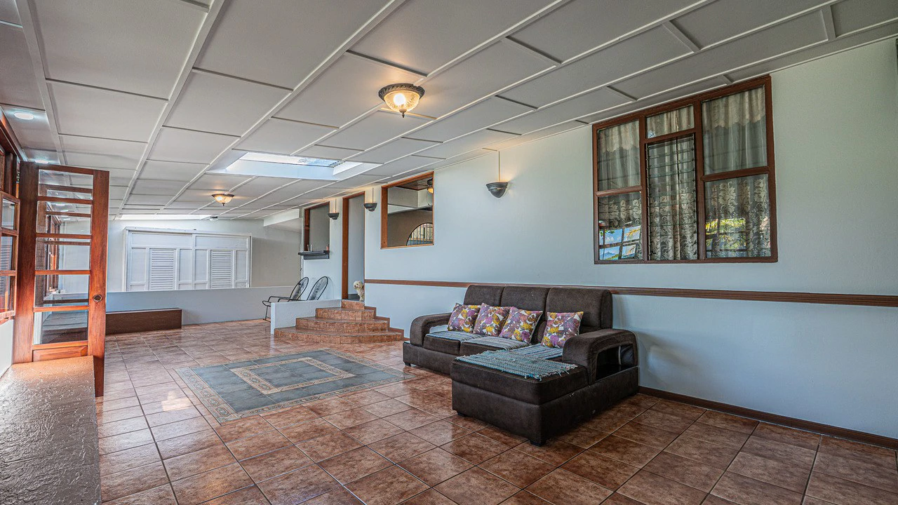 Completely Renovated 5 Bedroom Home in the Heart of San Isidro - Gallery image 32