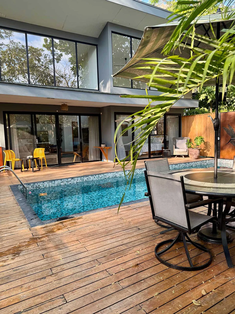 ID 4171: Modern Tropical: Luxury Retreat with Saltwater Pool in Bellevue - Gallery image 47