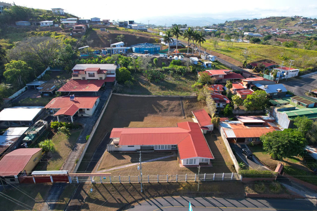 Property for Sale in San Ramón de Alajuela – Strategic Location - Gallery image 5