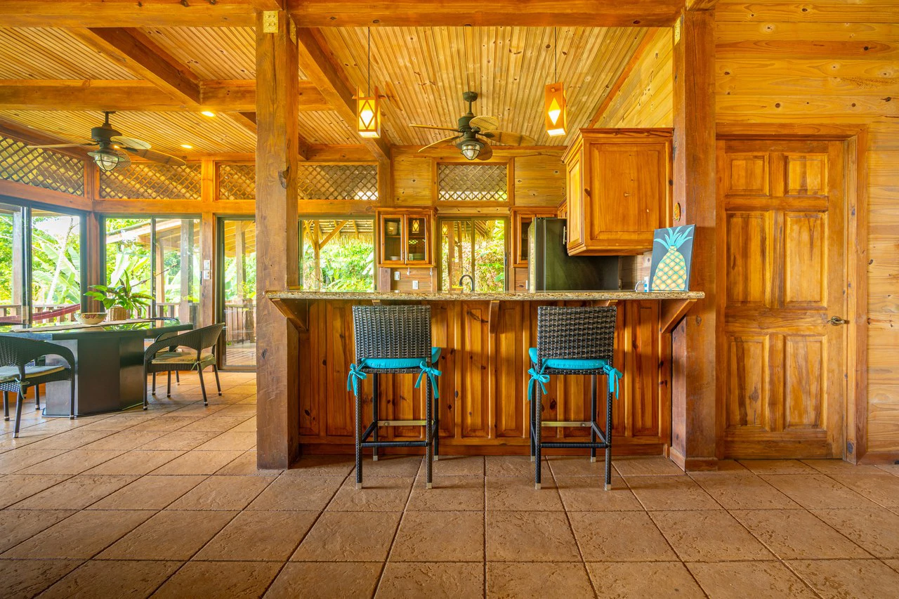 VILLA KRISTINA MARIA - 3.84 ACRES - PERLA DE BALLENA ESTATES: Mountain House For Sale in Bahía Ballena - Gallery image 22