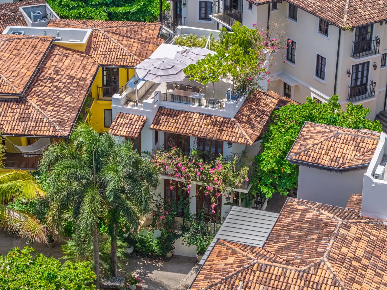 25 Paseo Del Mar: Best-Priced Beachfront Home in Las Catalinas - Gallery image 54