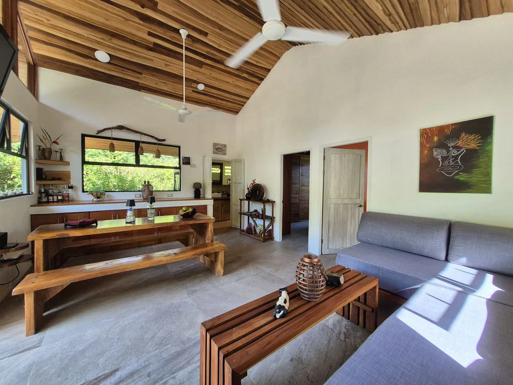 Casa Chill Out: Charming Coastal Cosy Vibe 2 bedrooms – Pool – Your Perfect Vacation Home - Gallery image 10