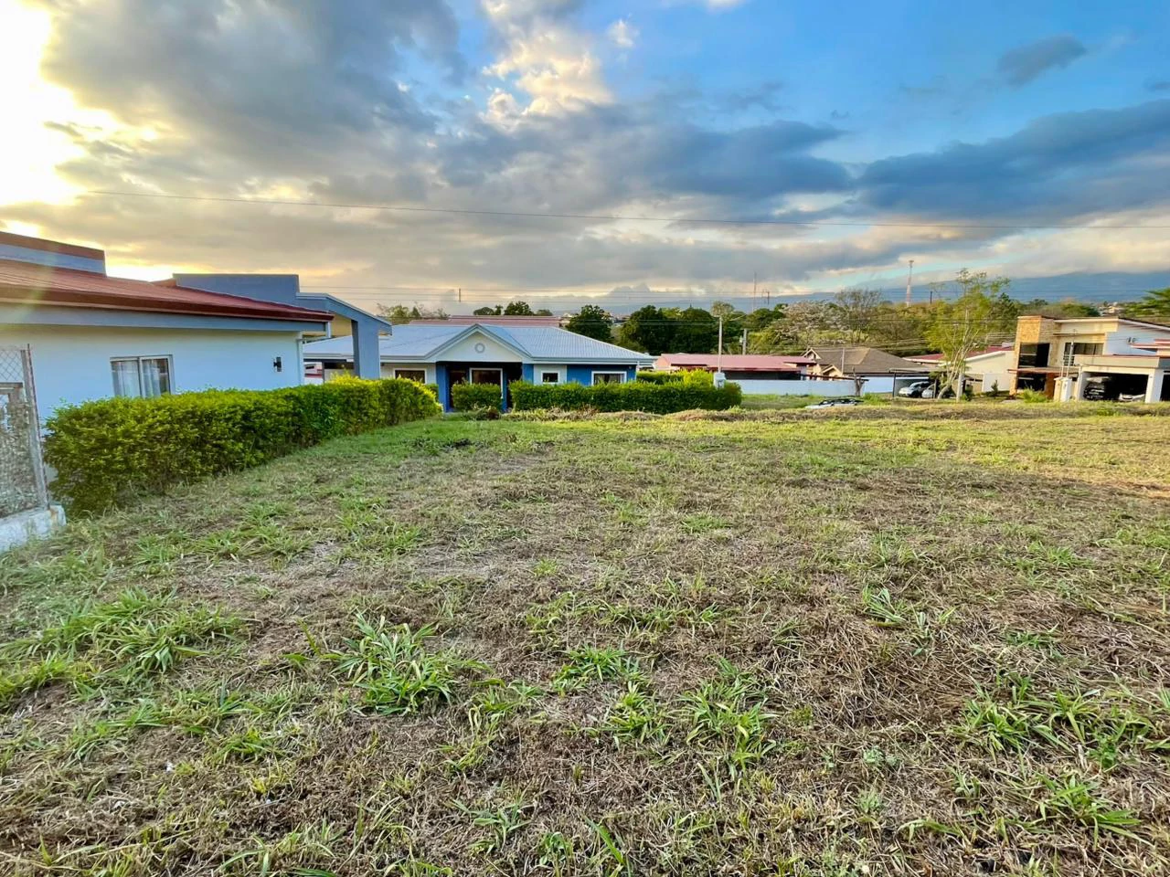 Ideal 200sqm Land Plot in Condominium Altabrisa, Grecia, Alajuela - Build Your Dream - Gallery image 2