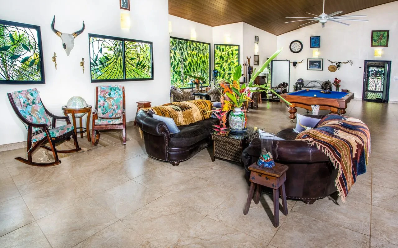 209 ACRES – 3 Bedroom 180 Degree Ocean View Home, Pool, And At Least 4 More Ocean View Building Sites!!!! - Gallery image 12