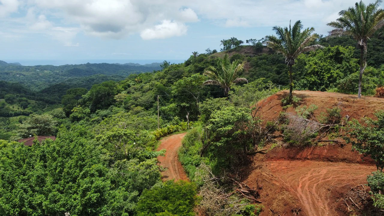 Montana Estate #26: Mountain Home Construction Site For Sale in Playa Samara - Gallery image 3