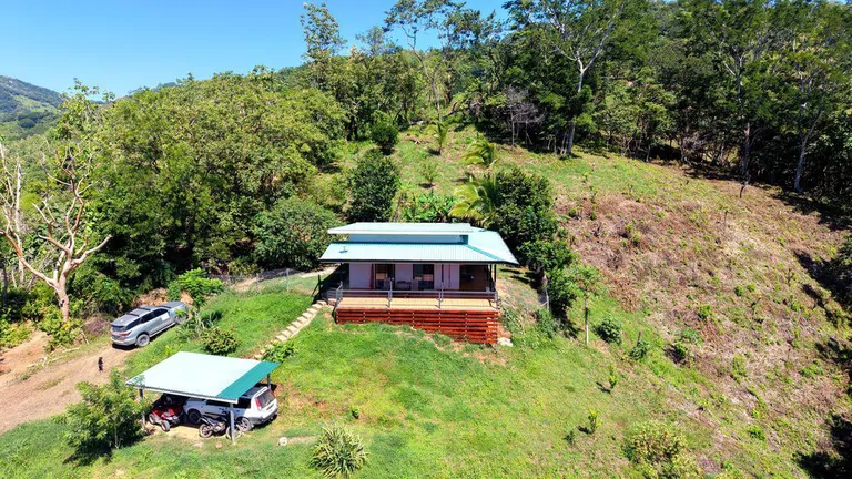 Casa Vista Verde: 1-Bedroom Home with Panoramic Mountain Views & Future Development Potential – Cuesta Grande