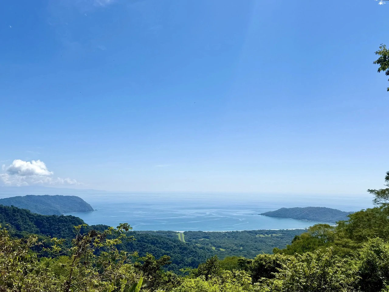 CASA DE LAPAS - OCEAN VIEW: Could you live at the Top of a Mountain in Costa Rica?  Because.... now you can!  Billion dollar views for only $1 Million USD. - Gallery image 3